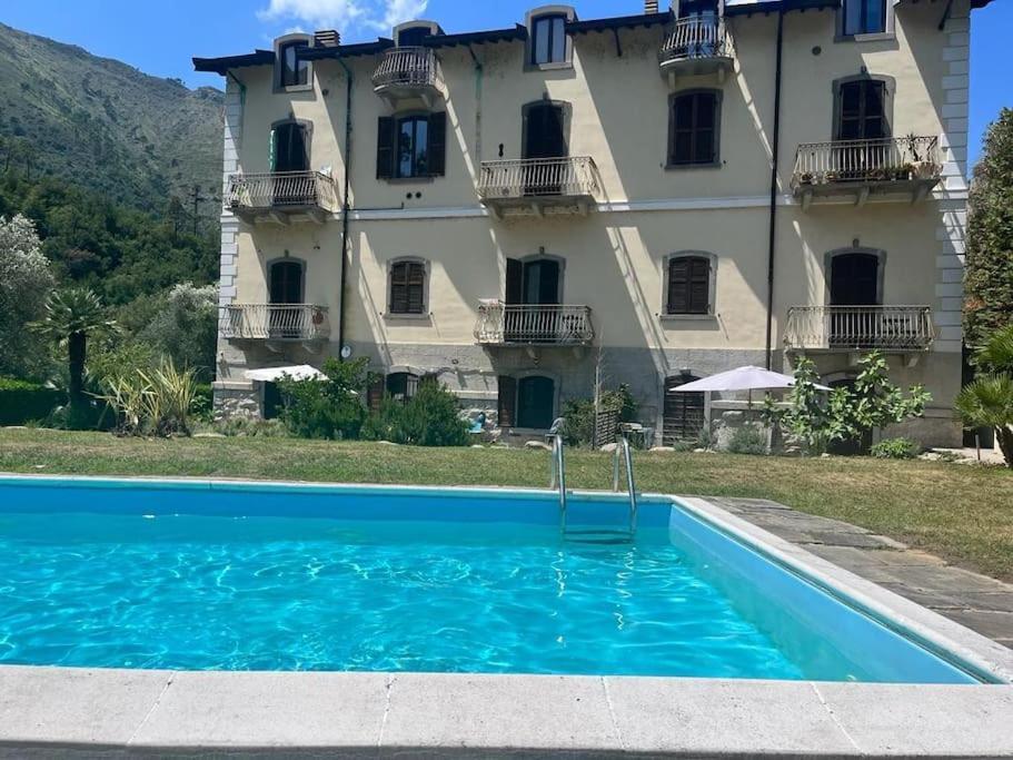 Appartement Mare E Monti A 9 à Airole Extérieur photo